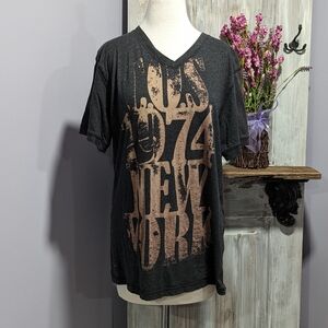 Converse gray graphic tee